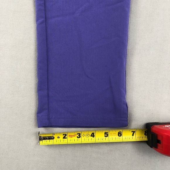 Figs Women’s Scrub Set - Picture 7 of 16